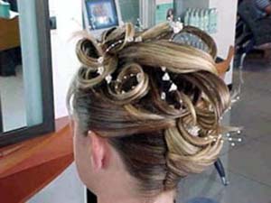 coiffure cheveux long chignon